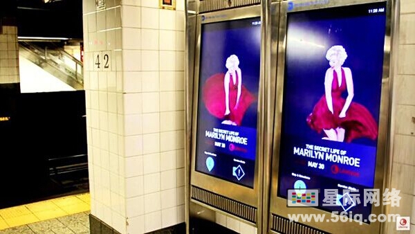 玛丽莲·梦露经典场景重现地铁数字标牌,多媒体信息发布系统,数字标牌,数字告示，digital signage